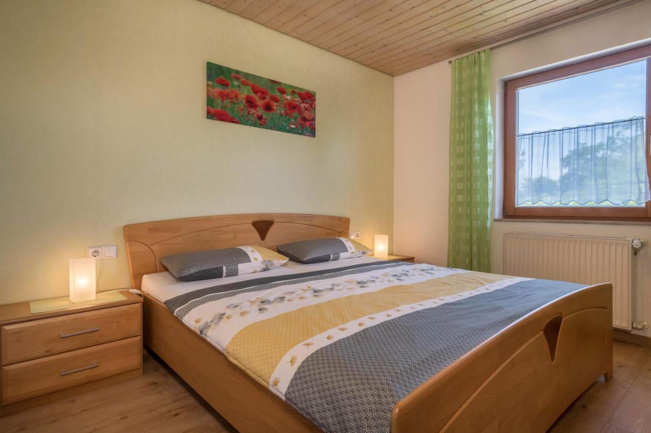 Haus Schussenblick Og Apartamento Eriskirch Exterior foto